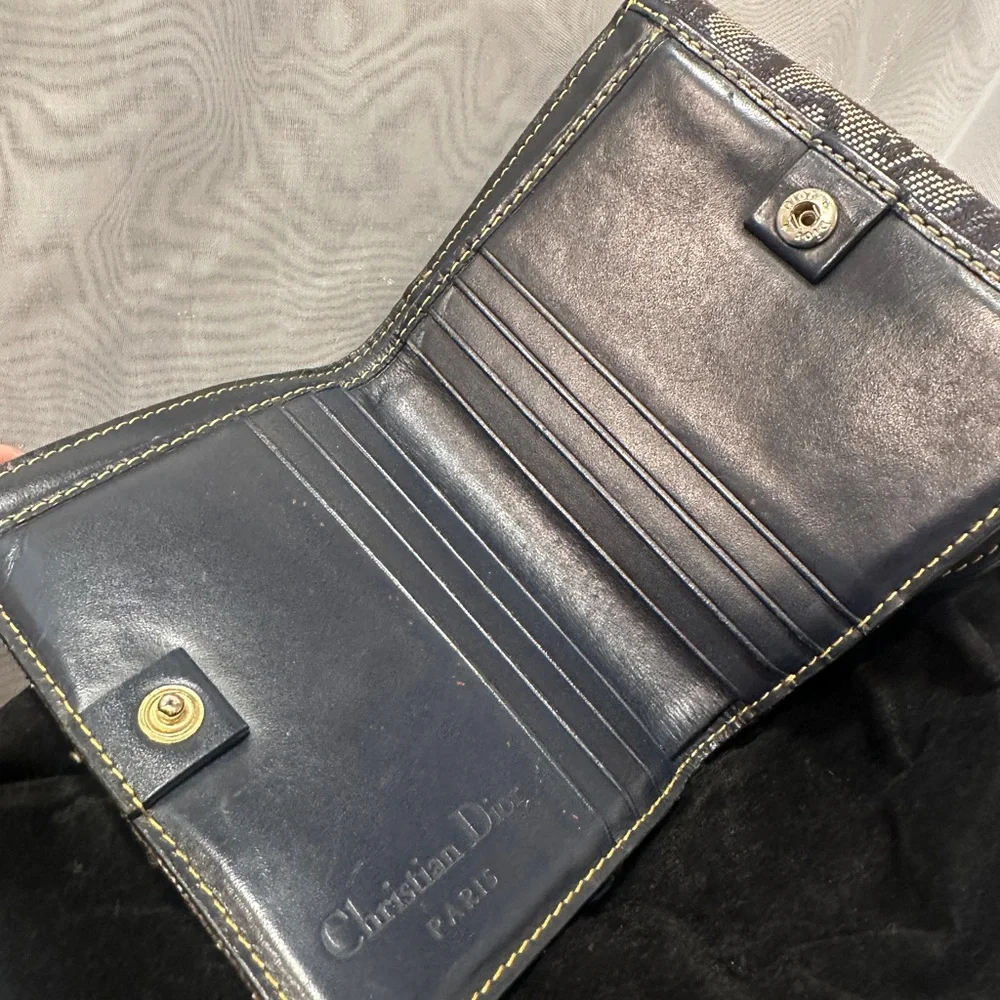Christian Dior Navy and tan Patterned Women's saddle style wallet.